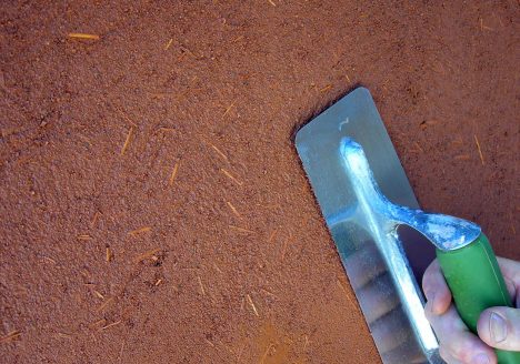 application enduit terre